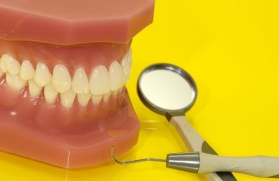 Silver Nanoparticles to Stop Denture Infections 