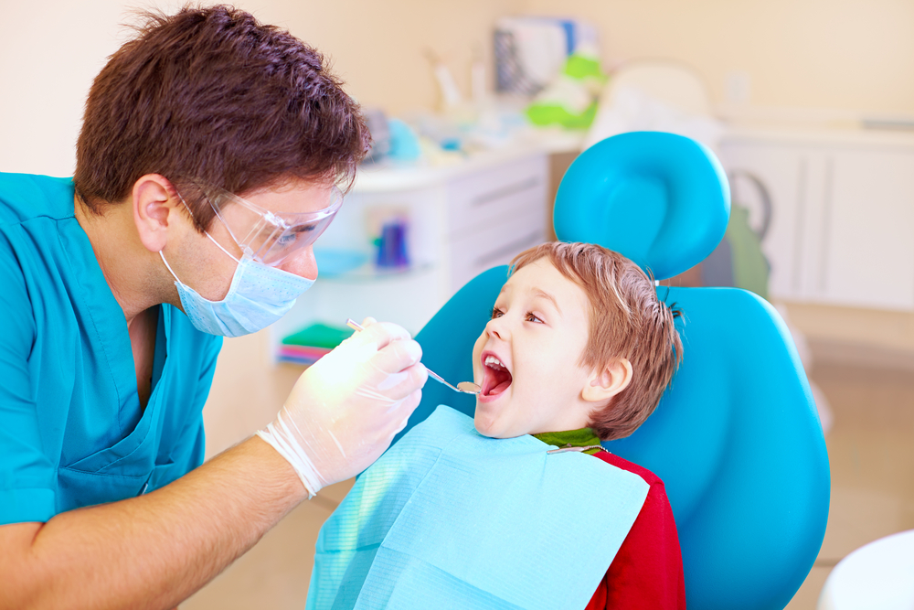 NHS England calls for dentists to see 70,000 more pre-school children per year
