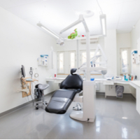 New Westbury dental practice invites patients to register