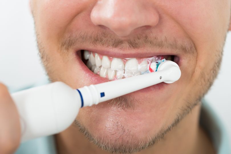 Top dentist offers advice for protecting the teeth when brushing