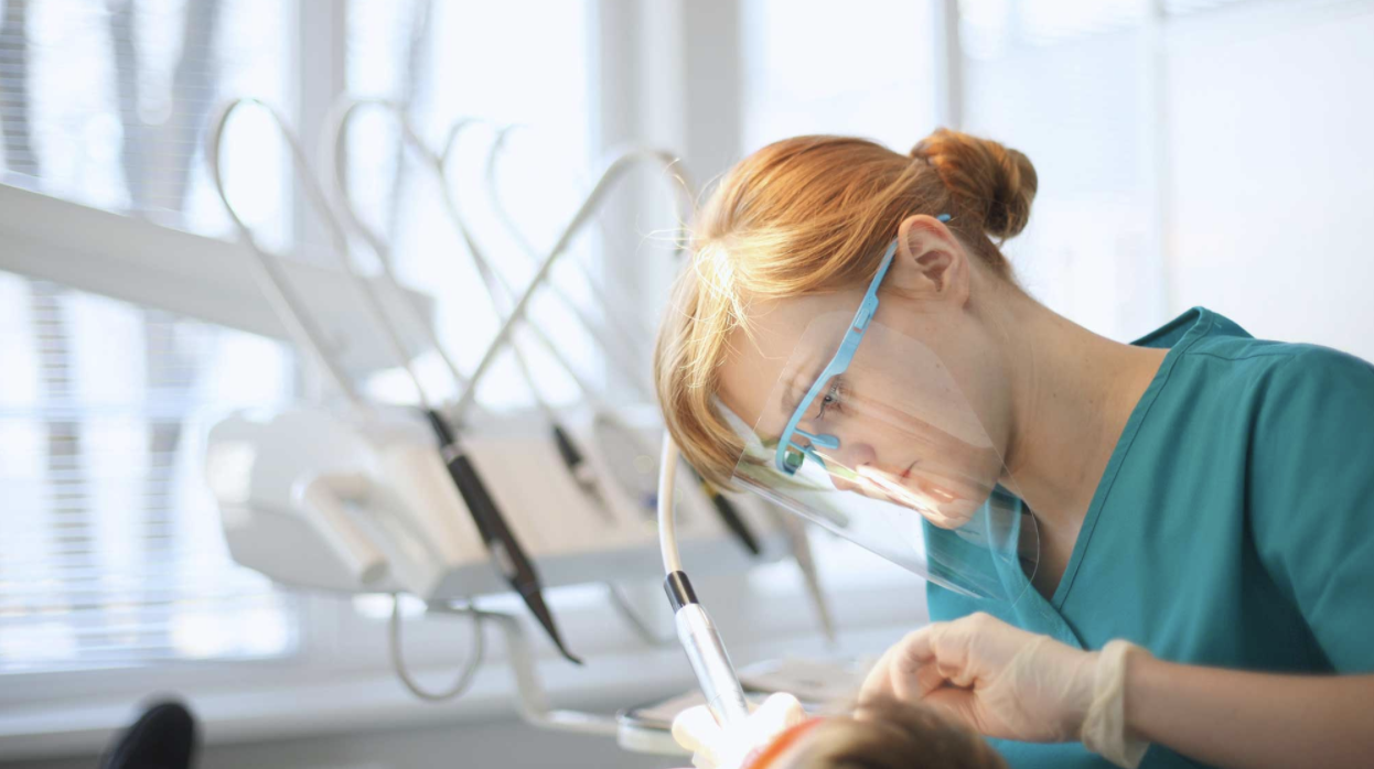 A quarter of adults delayed dental trips in 2020