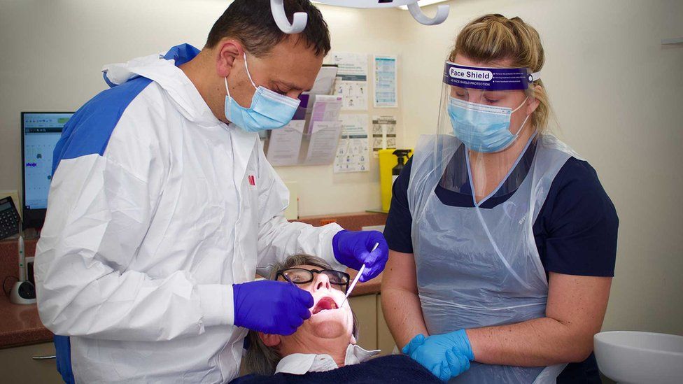 Bury St Edmunds woman extracts 11 of her own teeth due to local dentist shortages