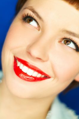 Bristol dentists warns against cheap whitening treatments