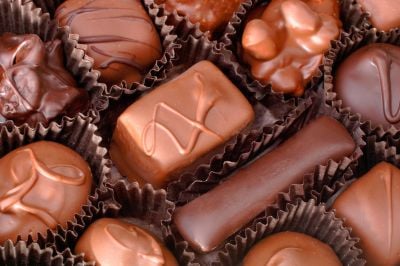 Dental Survey reveals that Chocolate makes us Smile more than Anything Else