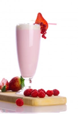 Dental Expert Issues Warning Over Acidic Smoothies 