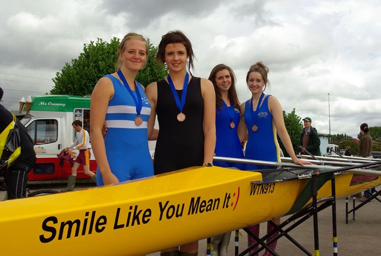 Dentist gives rowing club something to smile about